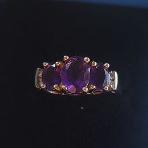 R306  10k Amethyst Ring
